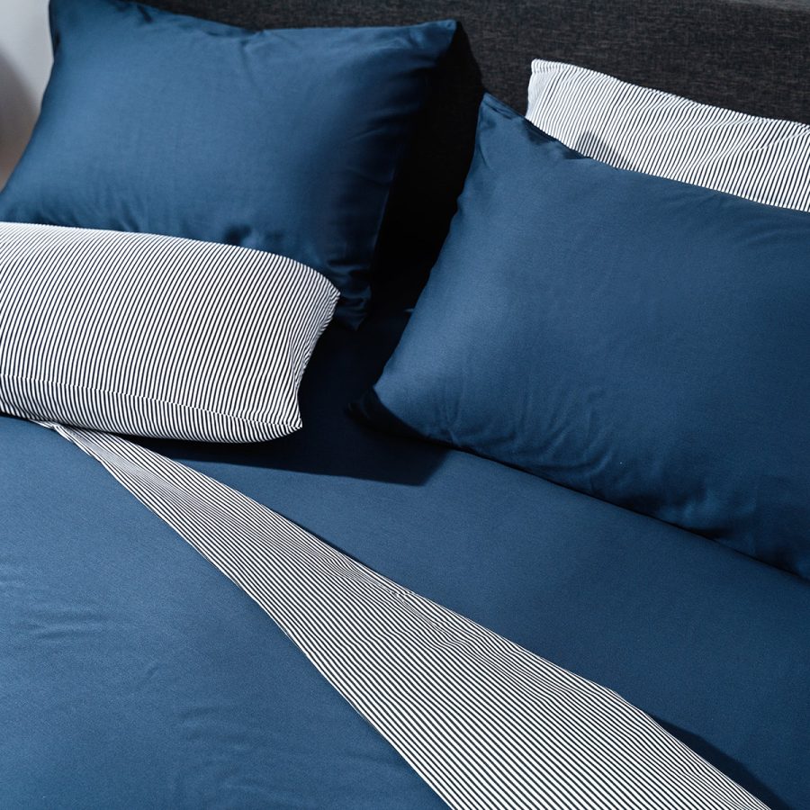 Luxe Sateen | 900 Thread Count 100% Cotton Sateen Quilt Cover Set - Image 3