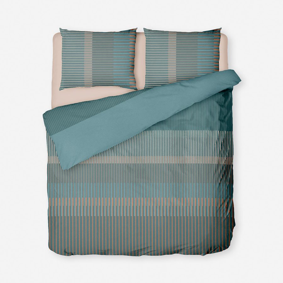 Hera Winter Ocean | 700 Thread Cotton Lightweight Fitted Sheet Set - Image 4