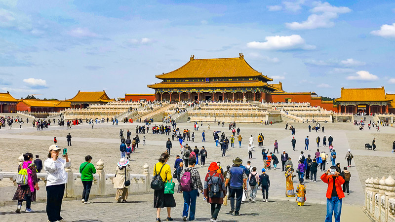 Forbidden-City-in-Beijing-China-Taihedian-Square-Between-Gate-and-Hall-of-Supreme-Harmony-2